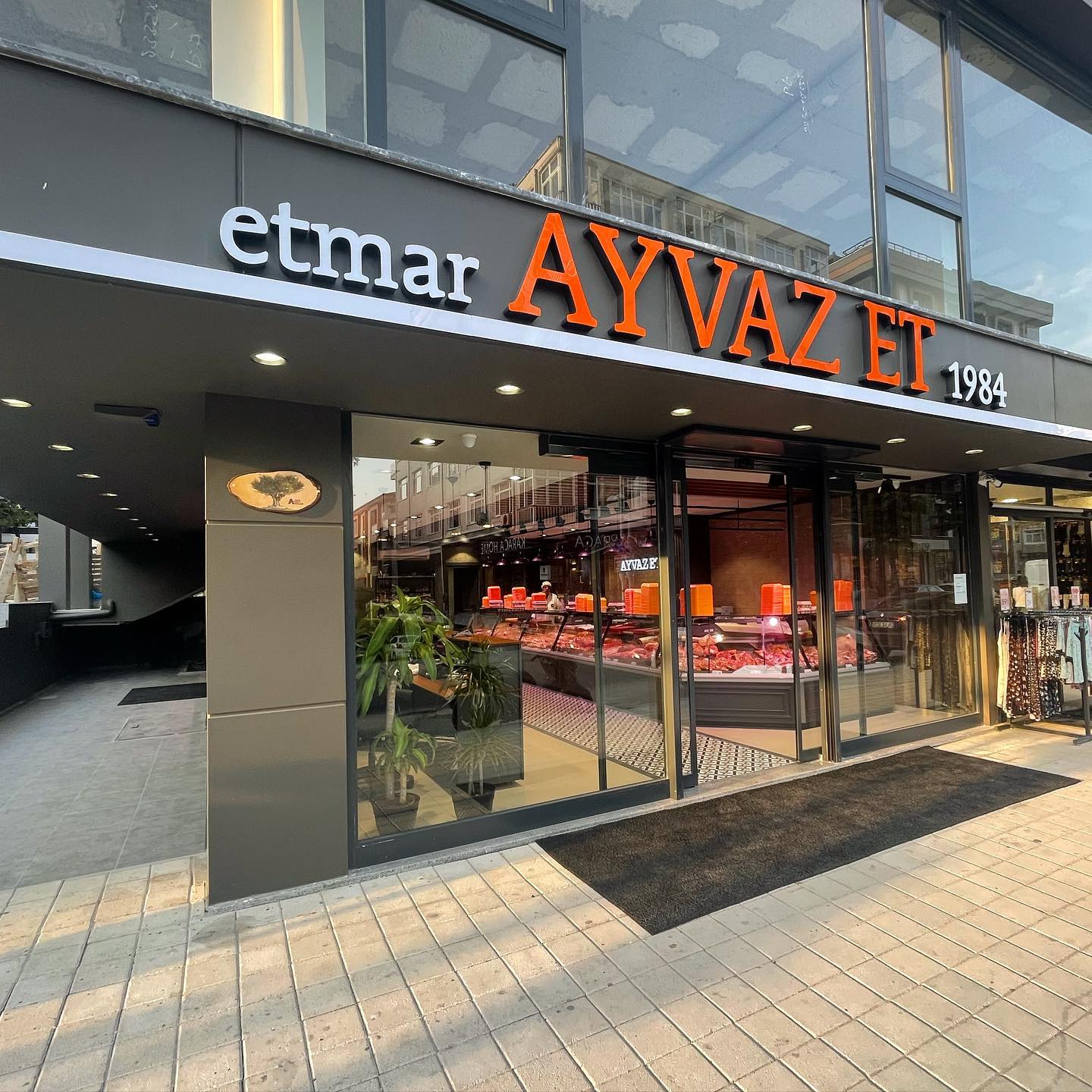 Ayvaz Et — Üretim